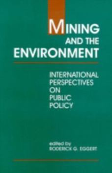 Paperback Mining and the Environment Book