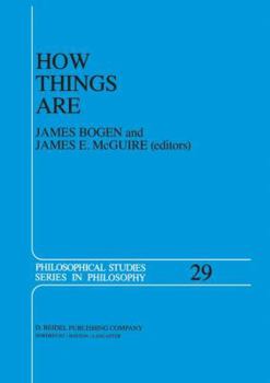 Paperback How Things Are: Studies in Predication and the History of Philosophy and Science Book