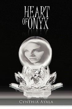Paperback Heart of Onyx Book