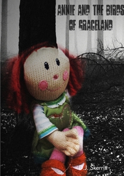 Paperback Annie and the Birds of Graceland Book