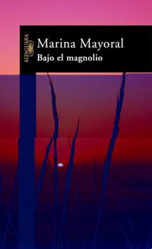 Paperback Bajo el magnolio (Spanish Edition) [Spanish] Book