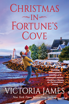 Paperback Christmas in Fortune's Cove Book