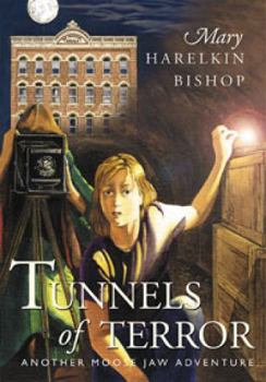 Paperback Tunnels of Terror Book