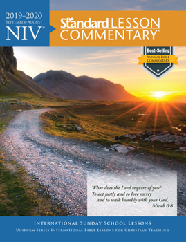 Paperback Niv(r) Standard Lesson Commentary(r) 2019-2020 Book