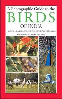 Paperback A Photographic Guide to the Birds of India and the India Subcontinent, including Pakistan, Nepal, Bhutan, Bangladesh, Sri Lanka & the Maldives Book