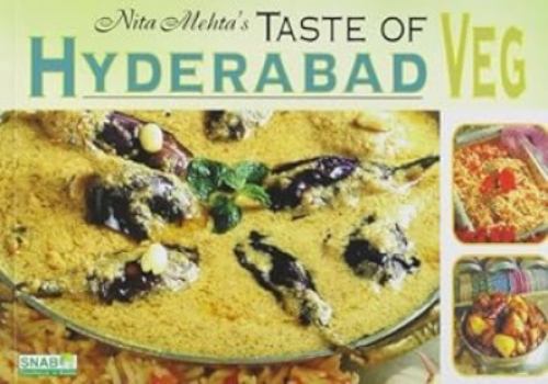 Paperback Taste of Hyderabad: Vegetarian Book