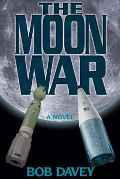 Paperback The Moon War Book