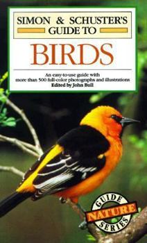 Paperback Simon & Schuster's Guide to Birds Book