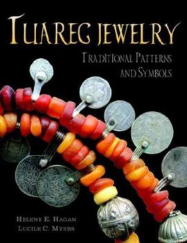 Paperback Tuareg Jewelry: Traditional Patterns and Symbols Book