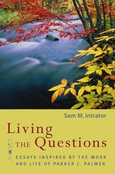 Paperback Living the Questions Book