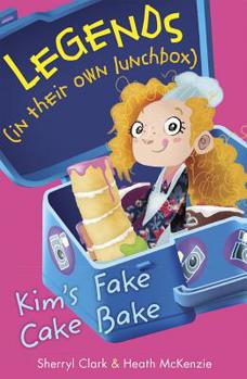 Paperback Kim's Fake Cake Bake Book