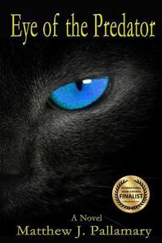 Paperback Eye of the Predator Book