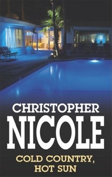 Hardcover Cold Country, Hot Sun [Large Print] Book