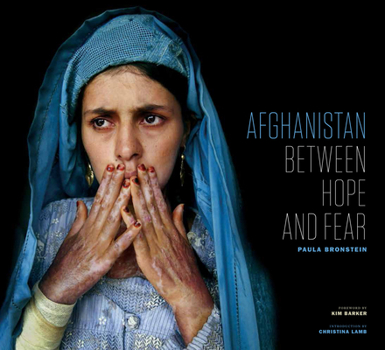 Hardcover Afghanistan: Between Hope and Fear Book