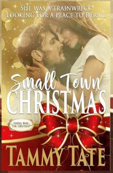 Paperback Small Town Christmas: Coming Home for Christmas Book