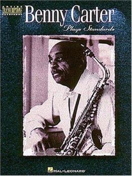 Paperback Benny Carter Plays Standards: Alto Sax Book