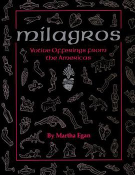 Paperback Milagros: Votive Offerings from the Americas [Spanish] Book