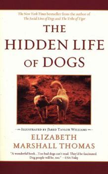 Paperback The Hidden Life of Dogs Book