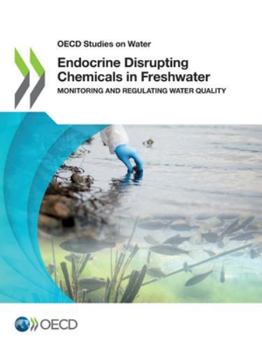 Paperback Endocrine Disrupting Chemicals in Freshwater Book
