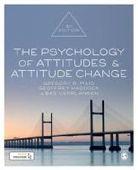 Paperback The Psychology of Attitudes and Attitude Change Book