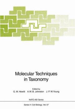 Hardcover Molecular Techniques in Taxonomy Book