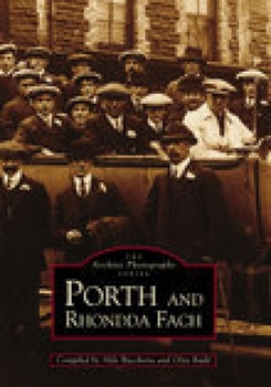 Paperback Porth and Rhondda Fach: The Second Selection Book