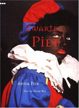 Paperback Zwarte Piet Book