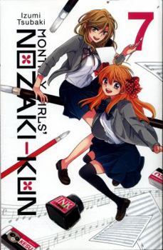 Paperback Monthly Girls' Nozaki-Kun, Vol. 7: Volume 7 Book