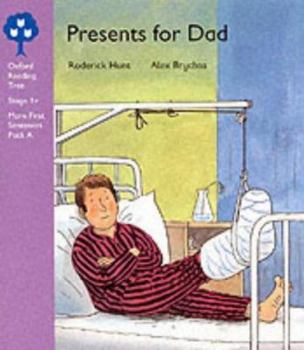 Paperback Oxford Reading Tree: Stage 1+: More First Sentences Book