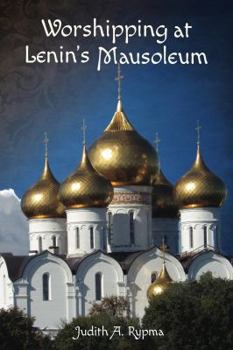 Paperback Worshipping at Lenin's Mausoleum Book