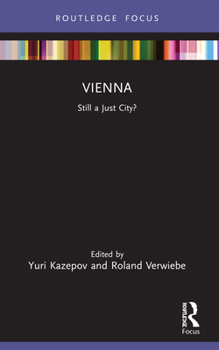 Paperback Vienna: Still a Just City? Book