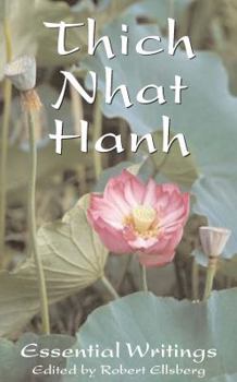 Paperback Thich Nhat Hanh: Essential Writings Book