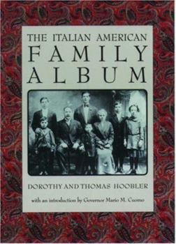 Paperback The Italian American Family Album Book