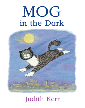 Paperback Mog in the Dark Book