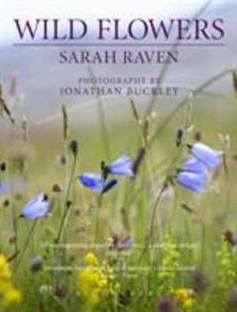 Paperback Sarah Raven's Wild Flowers Book