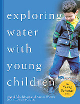 Paperback Exploring Water with Young Children Book