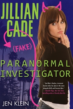 Paperback Jillian Cade: (Fake) Paranormal Investigator Book