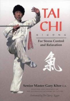 Paperback Tai Chi: Qigong for Stress Control and Relaxation Book