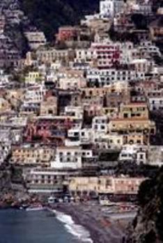 Paperback Scenic Homes on Amalfi Coast Positano, Italy Journal: Take Notes, Write Down Memories in this 150 Page Lined Journal Book