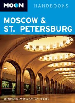 Paperback Moon Moscow & St. Petersburg Book
