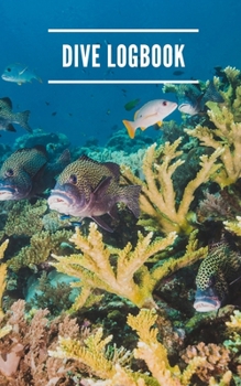 Paperback Dive Logbook: Scuba Diver Log Book