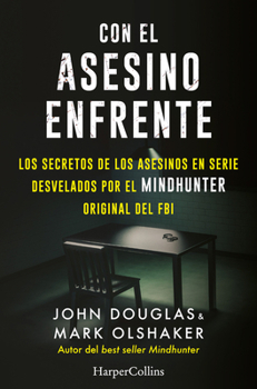 Paperback Con el asesino enfrente [Spanish] Book