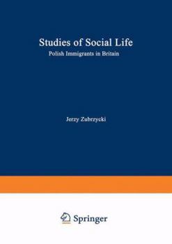 Paperback Polish Immigrants in Britain: A Study of Adjustment Book