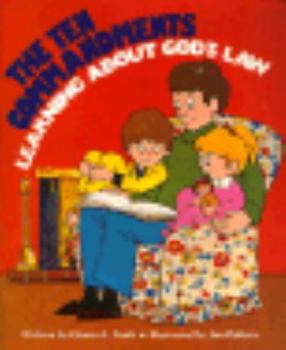 Paperback Ten Commandments: Learning about God's Law Book