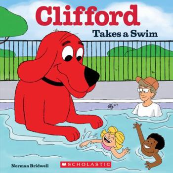 Paperback Clifford Takes a Swim Book