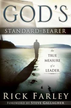 Paperback God's Standard-Bearer: The True Measure of a Leader Book