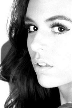 Paperback Hard Candy Photos, Liza Book