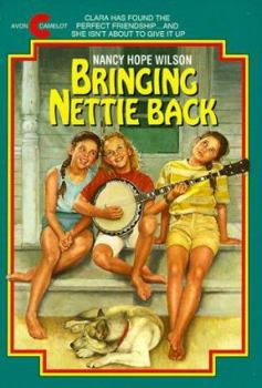 Paperback Bringing Nettie Back Book