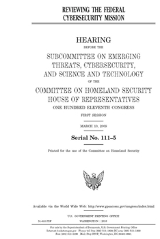 Paperback Reviewing the federal cybersecurity mission Book