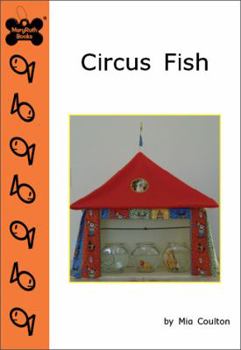 Paperback Circus fish (Fish Stories) Book